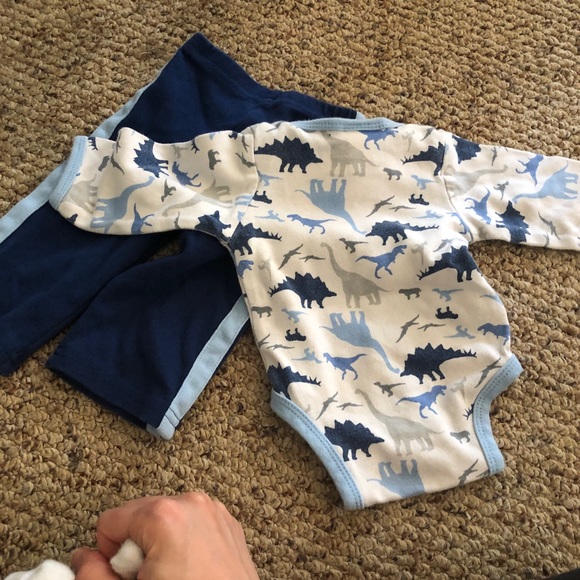 Dinosaur Baby outfit - Picture 5 of 5
